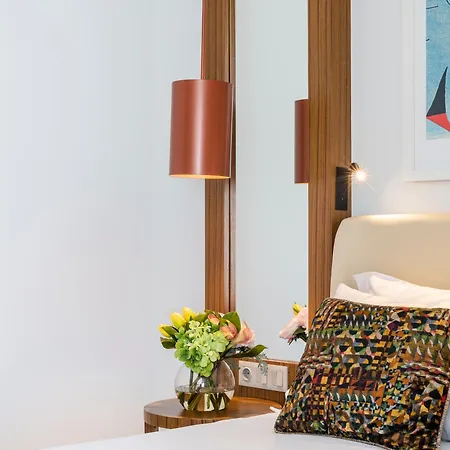 Regency Salgados & מלון 4*