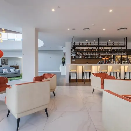 Regency Salgados & Отель 4*