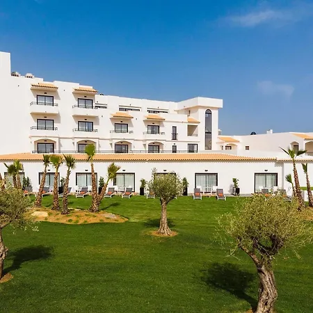 Regency Salgados & فندق البوفيرا