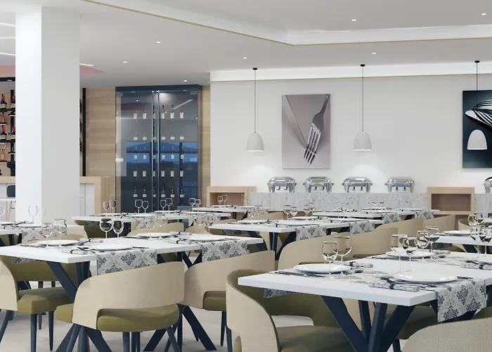 Regency Salgados & Готель