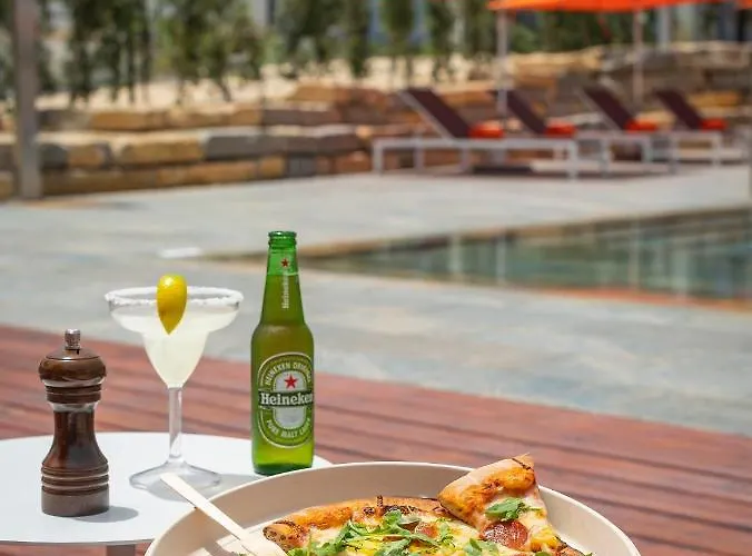 Regency Salgados Hotel&spa Hotel